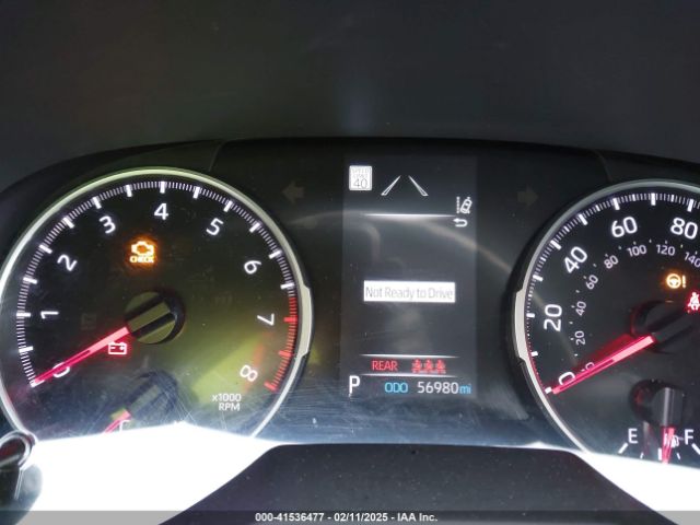 2T3F1RFV2KW050945 Toyota RAV4 LE