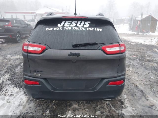 1C4PJMCX1JD579246 Jeep Cherokee Latitude 4x4