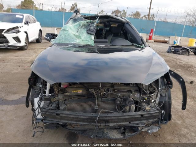 7MUFBABG3RV019176 Toyota Corolla Cross Hybrid Xse
