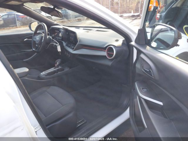 KL77LGEP3SC095088 Chevrolet Trax Fwd 1rs