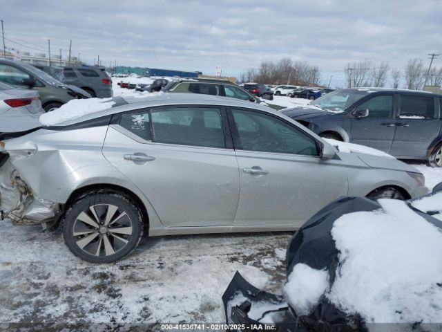1N4BL4DW5LC182177 Nissan Altima Sv Intelligent Awd