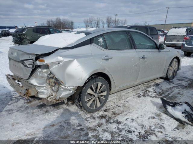 1N4BL4DW5LC182177 Nissan Altima Sv Intelligent Awd