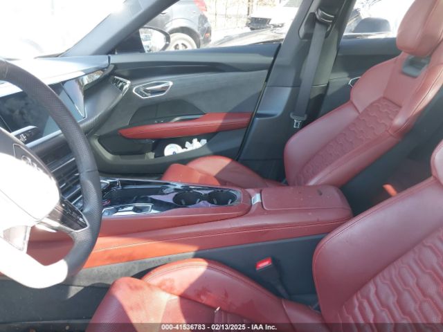 2022 AUDI E-TRON GT WAUEJBFWXN7009696 Photo 4