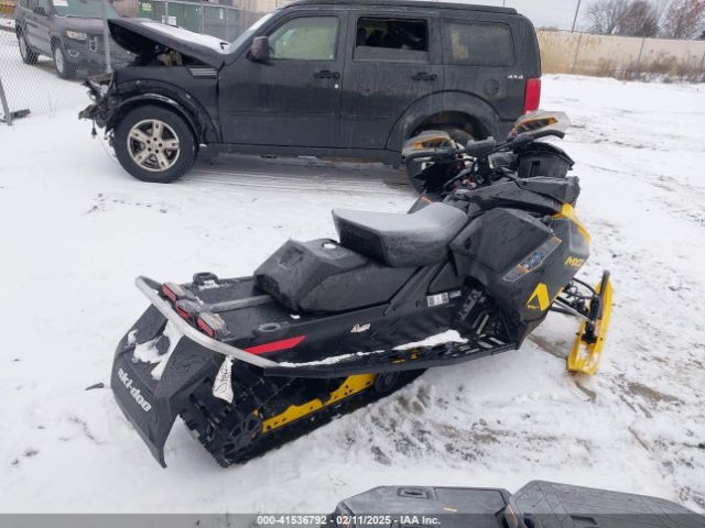 2024 SKI-DOO MX Z 600 2BPSBPRAXRV000265 Photo 3