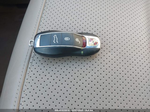 2014 PORSCHE CAYENNE WP1AA2A28ELA90418 Photo 10