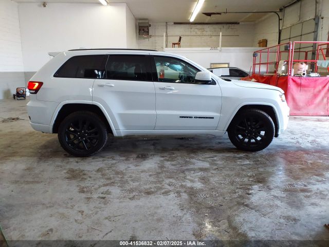 1C4RJFAG5JC356740 Jeep Grand Cherokee Altitude 4x4