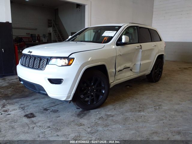 1C4RJFAG5JC356740 Jeep Grand Cherokee Altitude 4x4