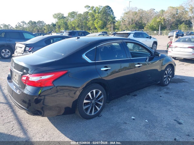 1N4AL3APXHC159049 Nissan Altima 2.5 Sl