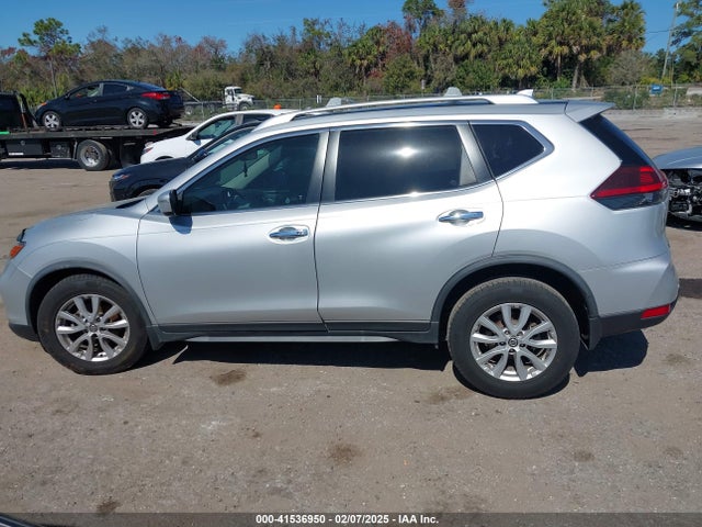 Nissan ROGUE SV 2019 JN8AT2MTXKW250166 Image 14
