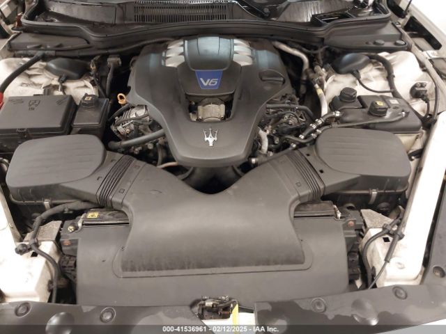 2015 MASERATI QUATTROPORTE ZAM56RRA5F1130262 Photo 9