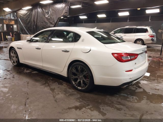 2015 MASERATI QUATTROPORTE ZAM56RRA5F1130262 Photo 2