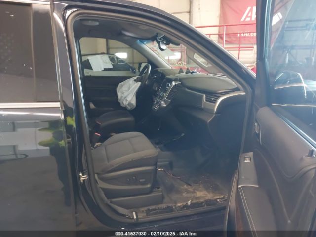 1GNLCDECXHR228908 Chevrolet Tahoe Commercial Fleet