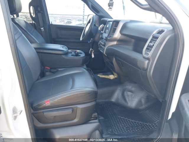 2022 RAM 2500 3C6UR5HJ2NG111757 Photo 4
