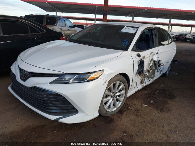 4T1B11HK5JU157997 Toyota CAMRY LE