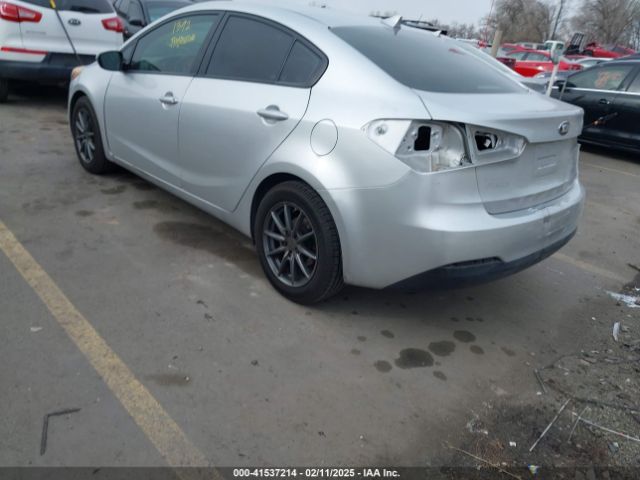 KNAFX4A66G5444347 KIA FORTE LX