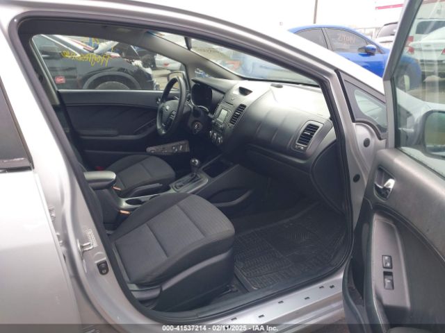 KNAFX4A66G5444347 KIA FORTE LX