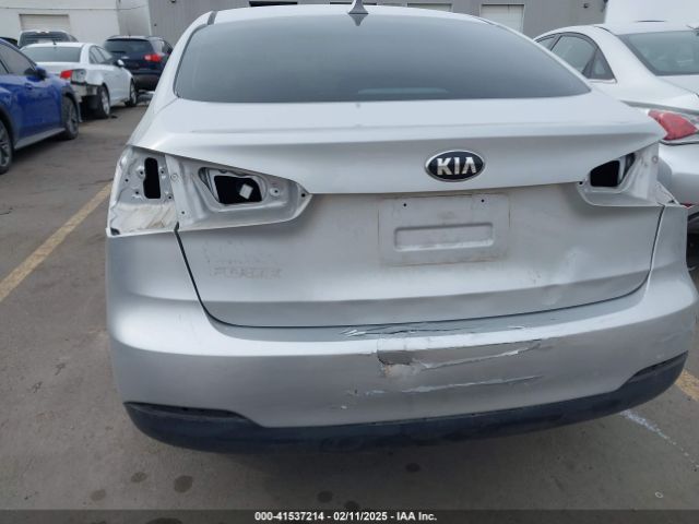 KNAFX4A66G5444347 KIA FORTE LX