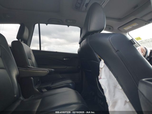 5FNYF6H0XHB050023 Honda Pilot Elite