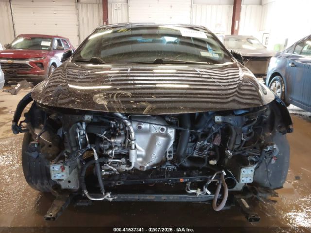 1G1ZG5ST2LF096750 Chevrolet Malibu Fwd Rs