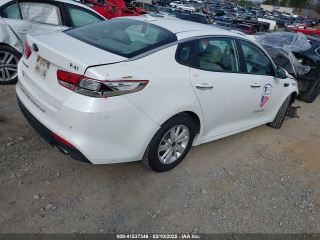 KNAGT4L33J5217126 KIA Optima Lx