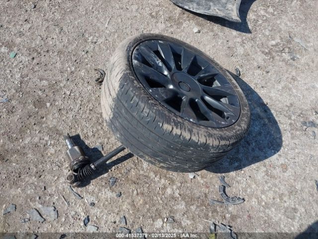 7SAYGDEE1PA099398 Tesla Model Y
