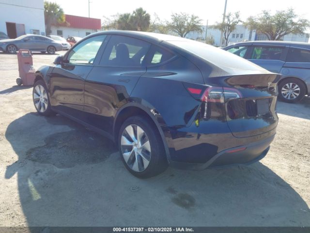 7SAYGDEE6NF313947 Tesla Model Y Long Range Dual Motor All-wheel Drive
