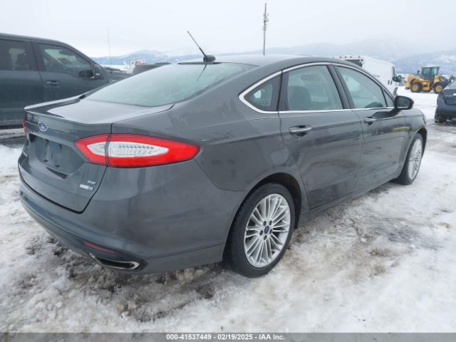 3FA6P0T96FR270834 Ford FUSION SE