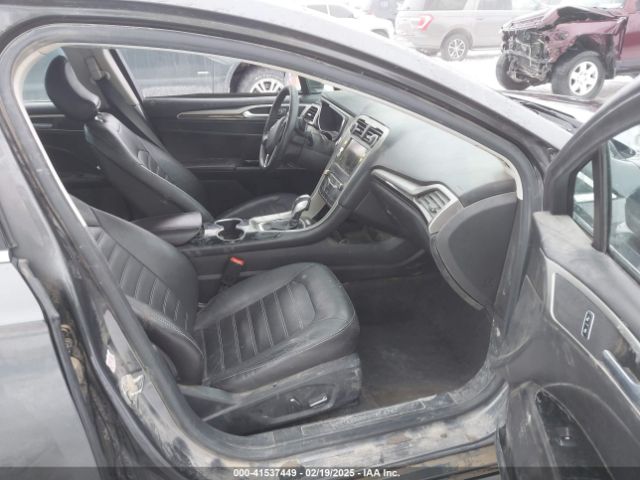 3FA6P0T96FR270834 Ford FUSION SE