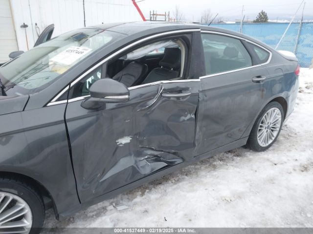 3FA6P0T96FR270834 Ford FUSION SE