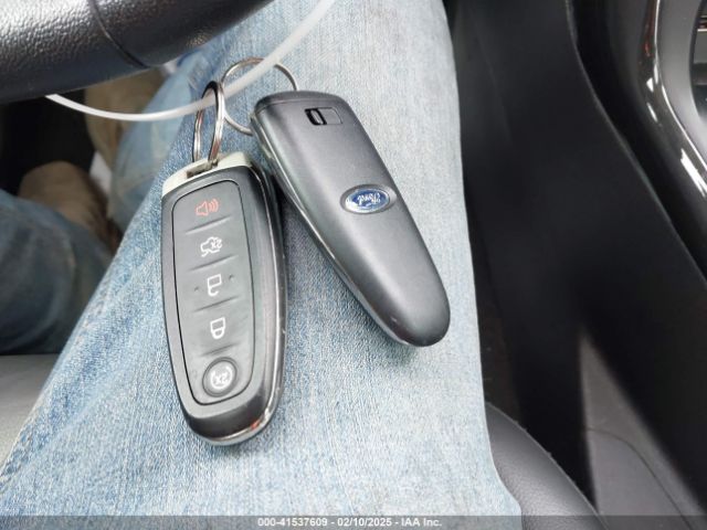 1FADP3N24HL251256 Ford Focus Titanium