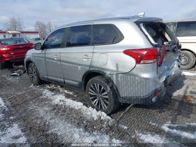 2020 MITSUBISHI OUTLANDER JA4AZ3A34LZ014918 Photo 2