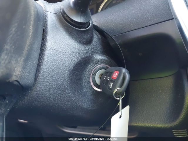 4T1BF1FK0GU127884 Toyota CAMRY LE