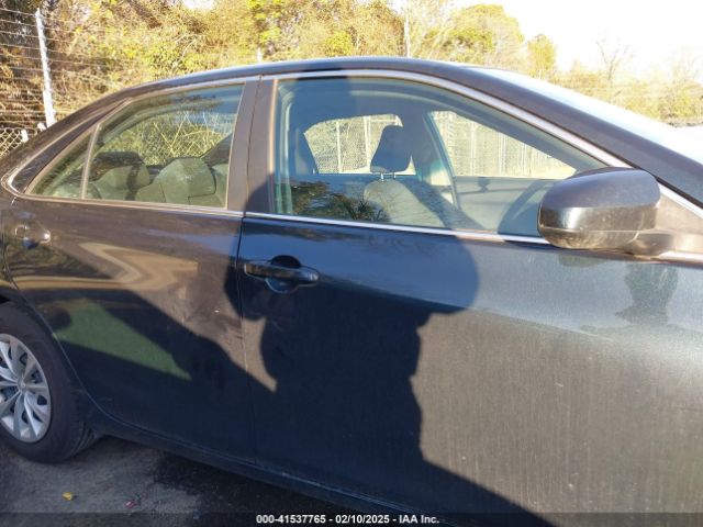 4T1BF1FK0GU127884 Toyota CAMRY LE