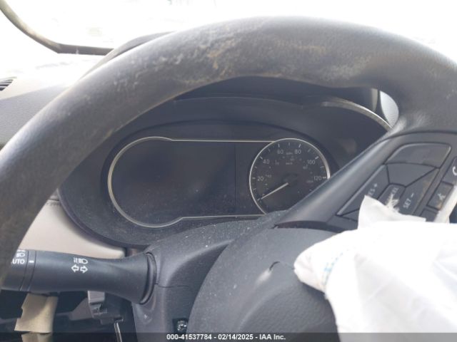 3N1CN8EV9LL813302 Nissan Versa Sv Xtronic Cvt