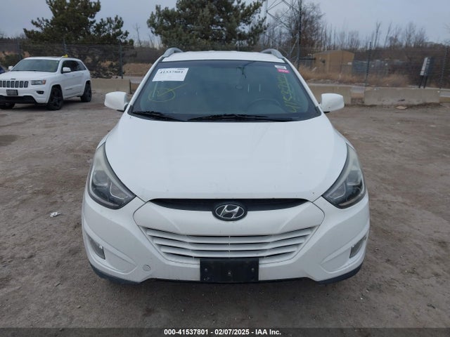 Hyundai TUCSON SE 2014 KM8JUCAGXEU915410 Image 12
