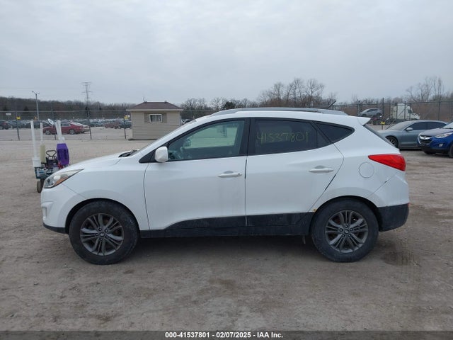 Hyundai TUCSON SE 2014 KM8JUCAGXEU915410 Image 14