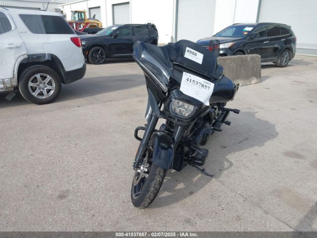 2024 HARLEY-DAVIDSON FLHX 1HD1KB716RB624460 Photo 4