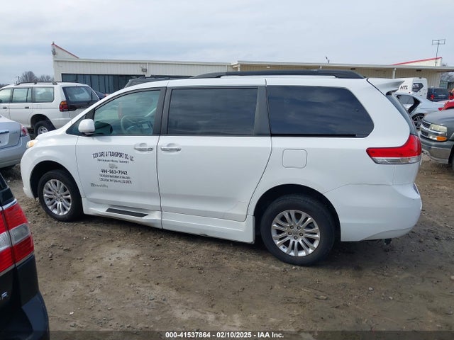 Toyota Sienna Xle/limited 2014 5TDYK3DC0ES424592 Image 14