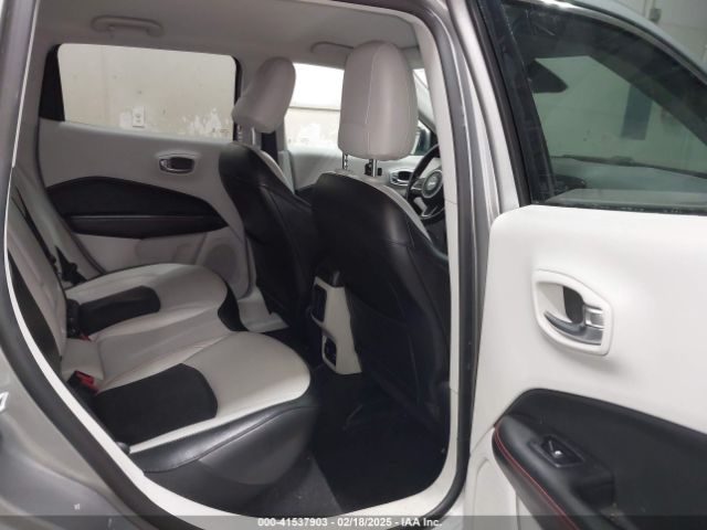 3C4NJDCB6LT148085 Jeep Compass Limited 4x4