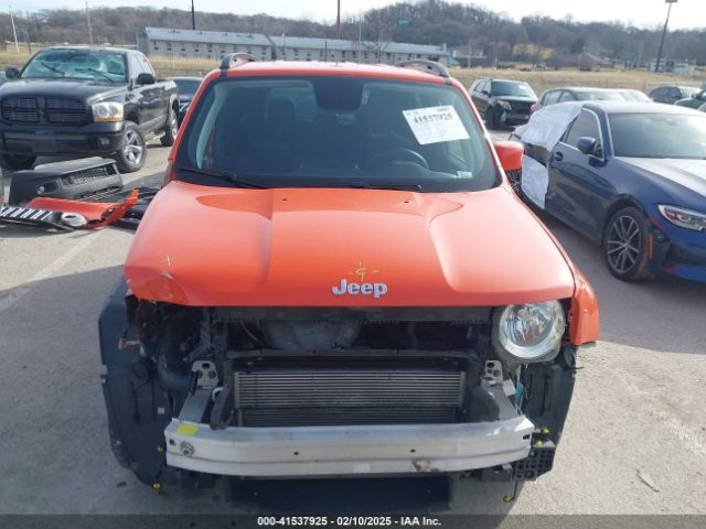 ZACCJBBB2JPH36048 Jeep Renegade Latitude 4x4