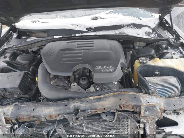 2C3CCAGG4FH909090 Chrysler 300 300s