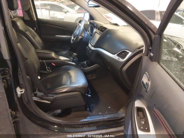 3C4PDCEG5FT556889 Dodge Journey R/t