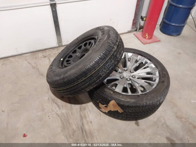 3GTUUGED2NG689715 GMC Sierra 1500 4wd  Short Box Denali