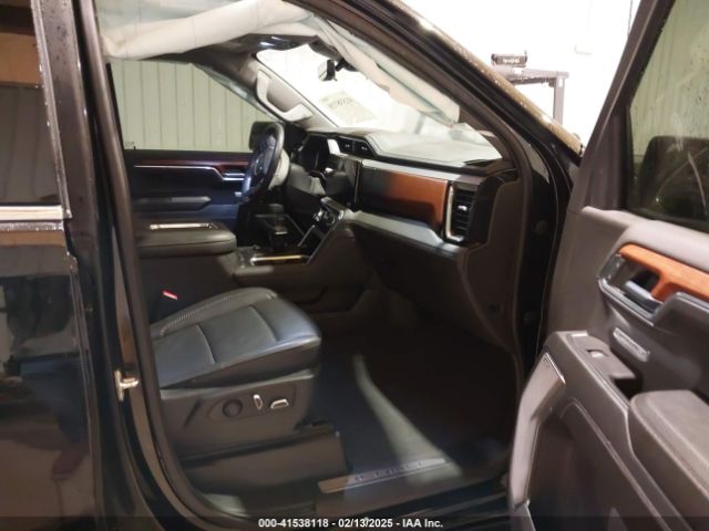 3GTUUGED2NG689715 GMC Sierra 1500 4wd  Short Box Denali