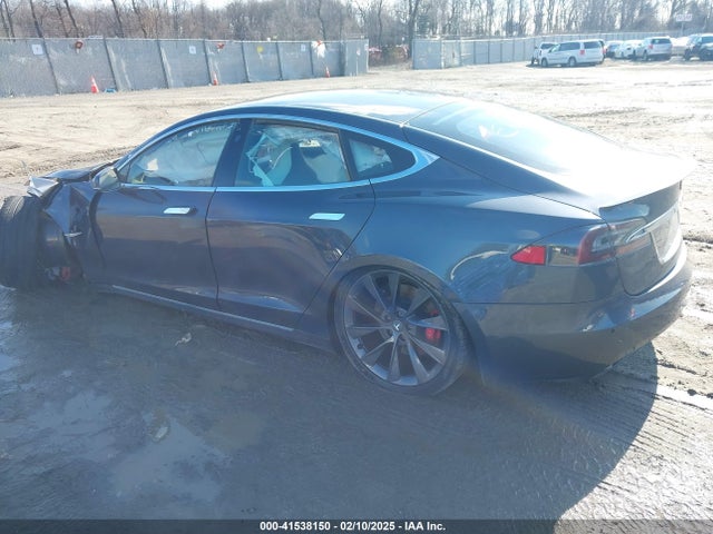 2019 TESLA MODEL S 5YJSA1E42KF332002 Photo 2
