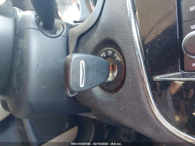 2012 CHRYSLER 200 1C3CCBCG9CN226817 Photo 10
