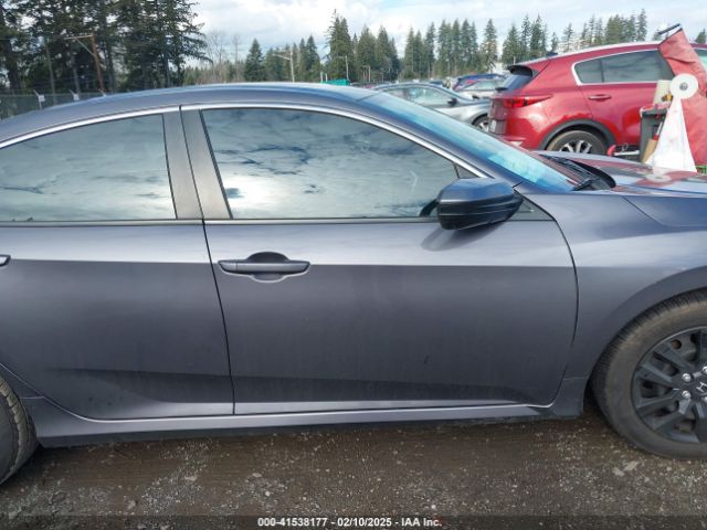 19XFC2F51GE217526 Honda Civic Lx