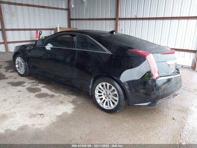 2011 CADILLAC CTS 1G6DS1ED1B0115533 Photo 2