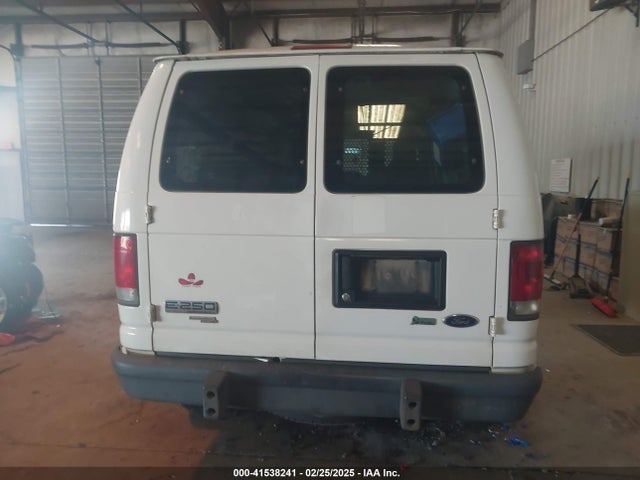 Ford E-250 Commercial 2014 1FTNE2EW8EDA79630 Image 16