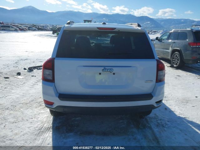 1C4NJCEA1GD769311 Jeep Compass Latitude